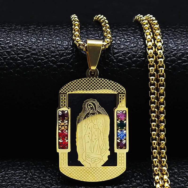 Gold pendant with religious figure design 